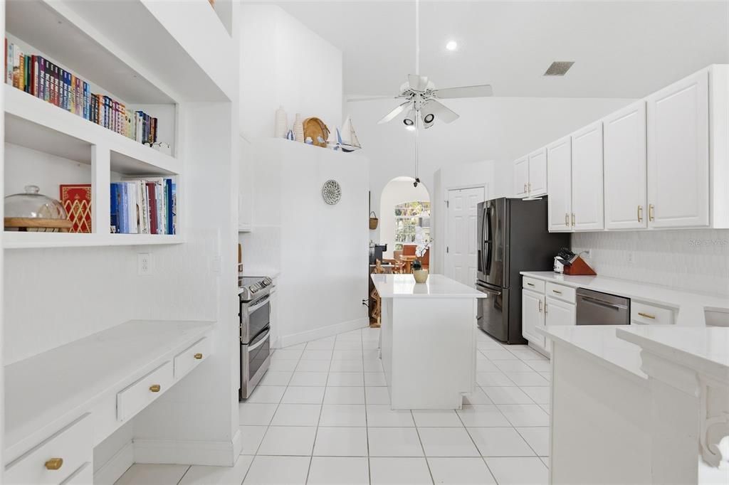 For Sale: $769,000 (4 beds, 3 baths, 2870 Square Feet)