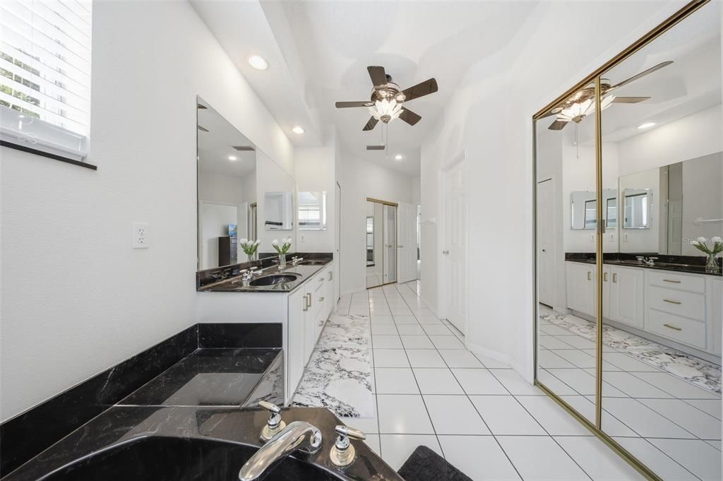 For Sale: $769,000 (4 beds, 3 baths, 2870 Square Feet)