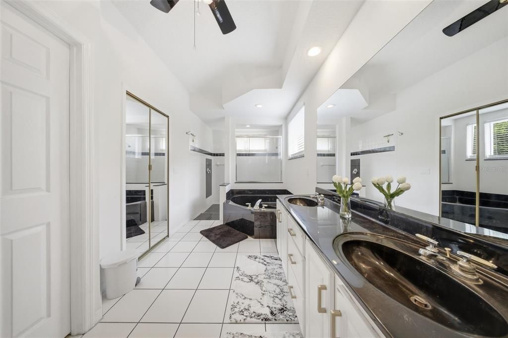 For Sale: $769,000 (4 beds, 3 baths, 2870 Square Feet)