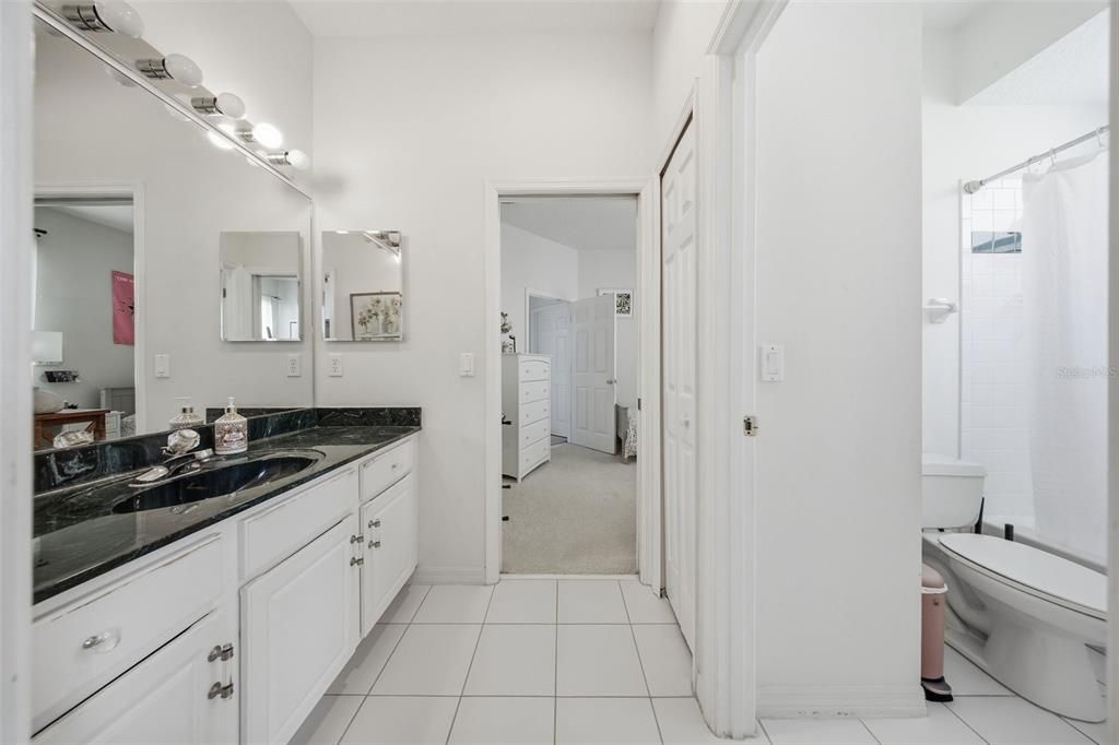 For Sale: $769,000 (4 beds, 3 baths, 2870 Square Feet)