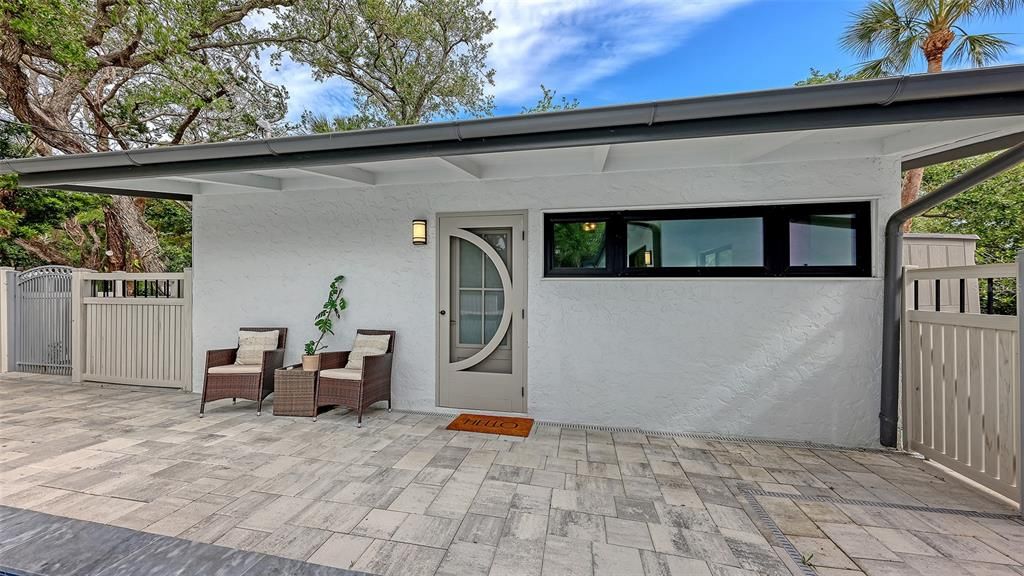 For Sale: $2,350,000 (4 beds, 4 baths, 2977 Square Feet)