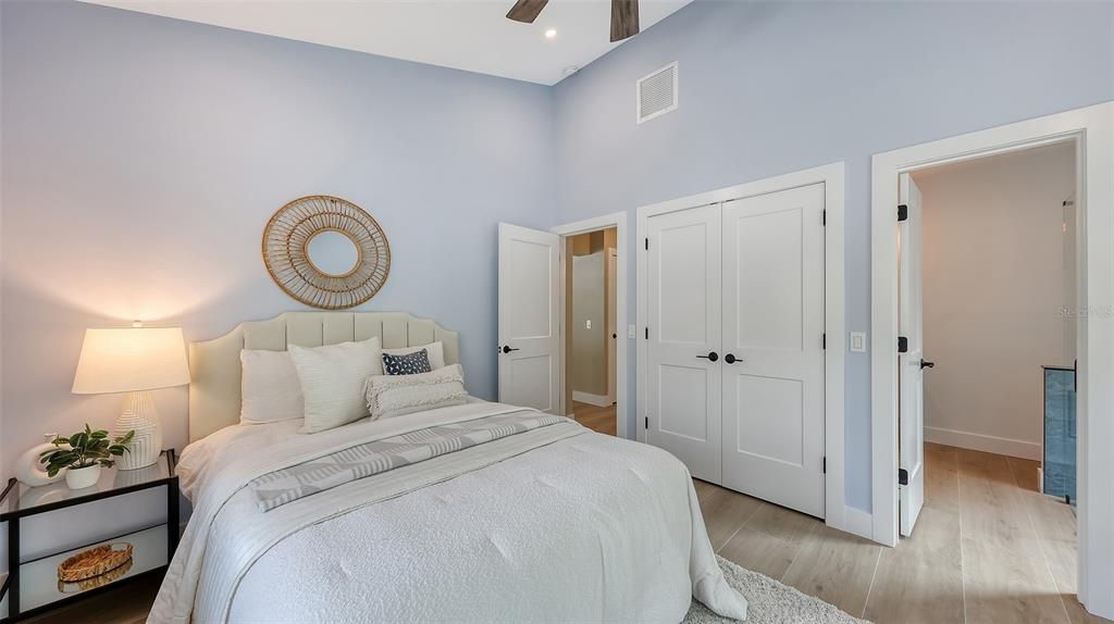 For Sale: $2,350,000 (4 beds, 4 baths, 2977 Square Feet)