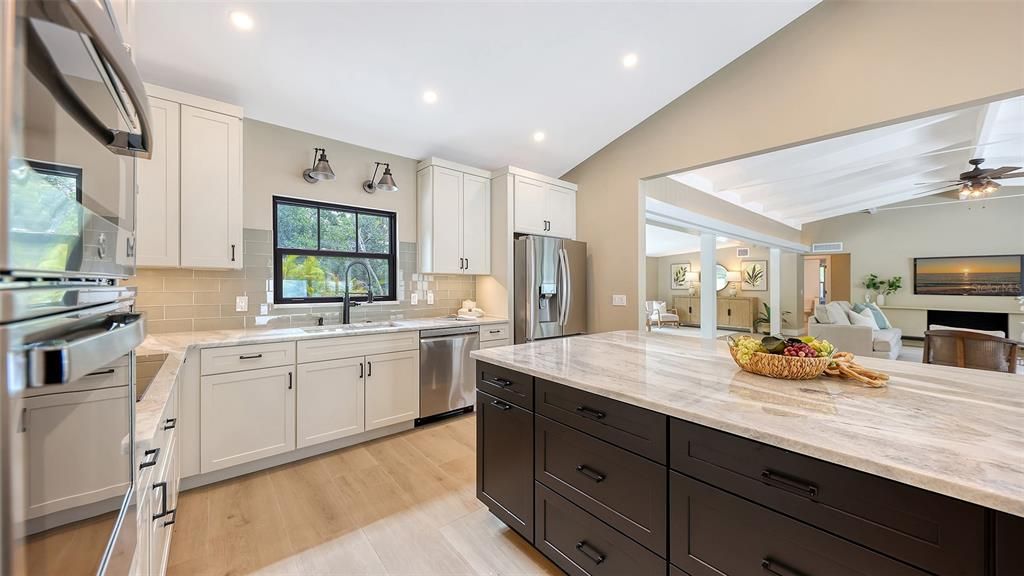 For Sale: $2,350,000 (4 beds, 4 baths, 2977 Square Feet)