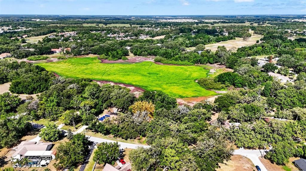 На продажу: $104,900 (0.87 acres)