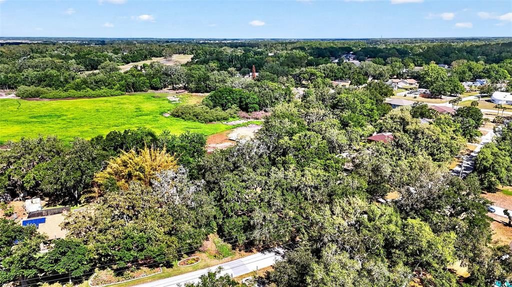 На продажу: $104,900 (0.87 acres)