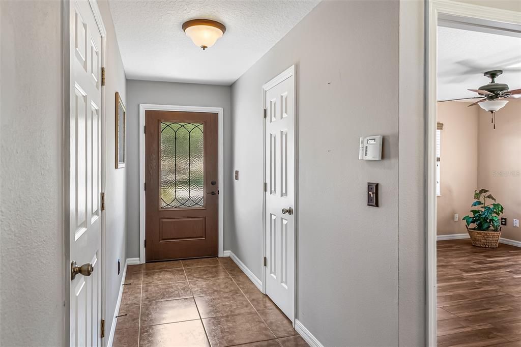 Active With Contract: $252,900 (3 beds, 2 baths, 1204 Square Feet)
