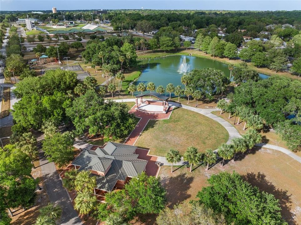 Active With Contract: $252,900 (3 beds, 2 baths, 1204 Square Feet)