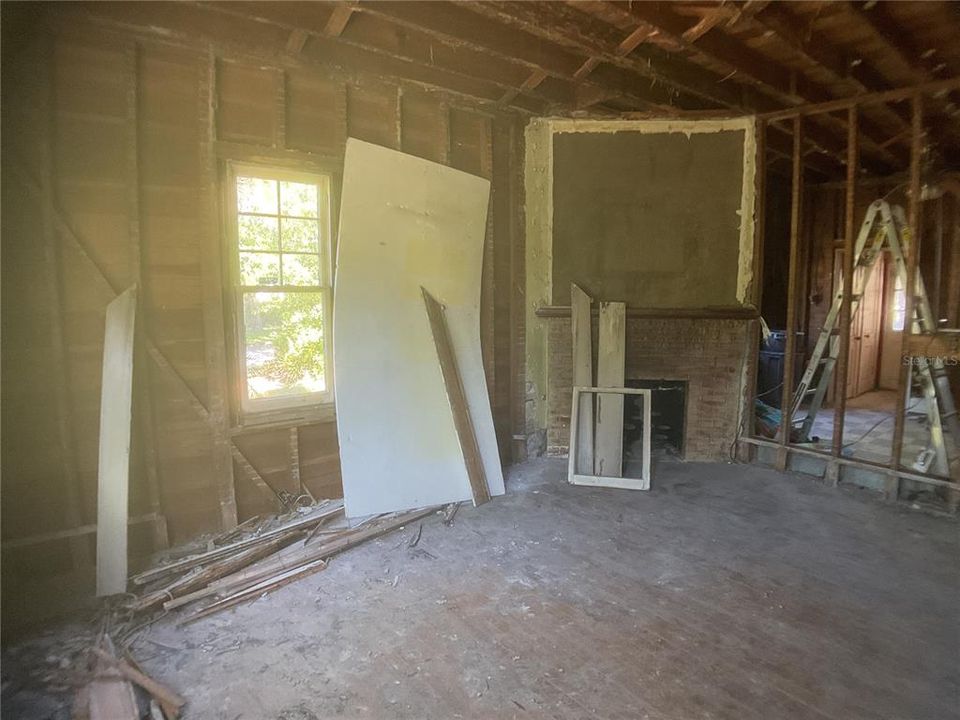 For Sale: $99,990 (3 beds, 2 baths, 2227 Square Feet)