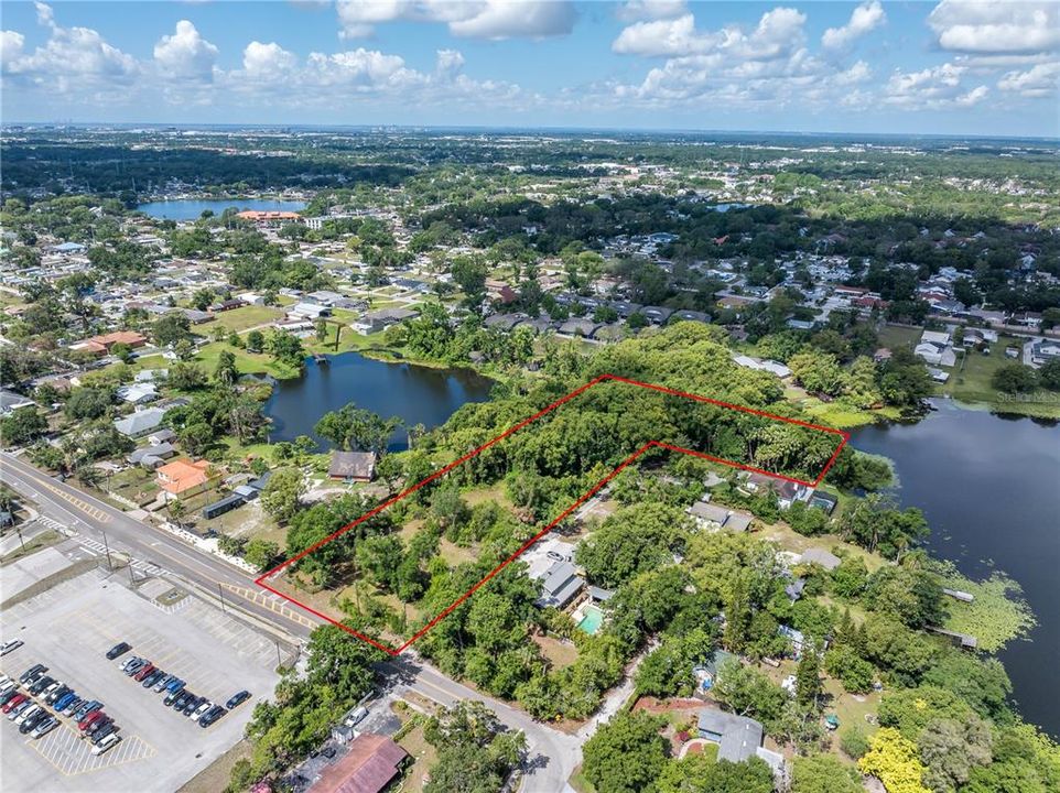 En Venta: $579,900 (2.46 acres)