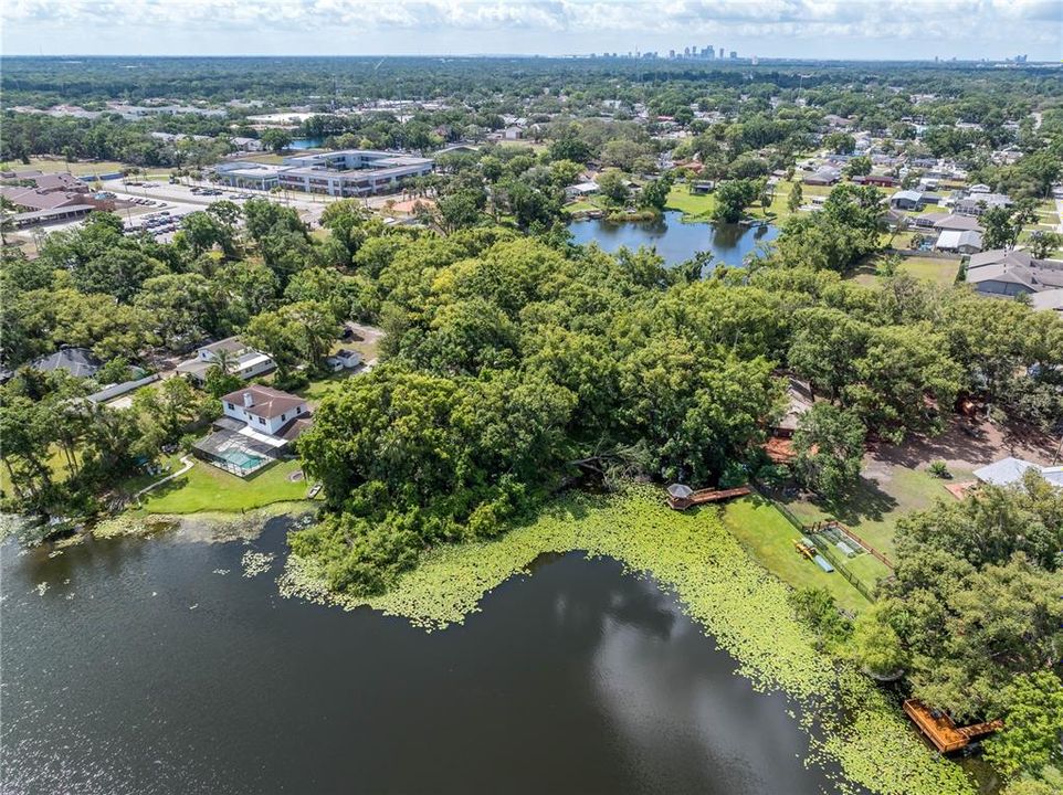 En Venta: $579,900 (2.46 acres)
