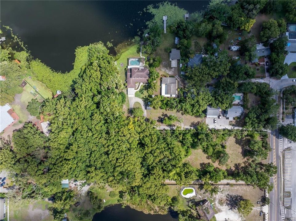 En Venta: $579,900 (2.46 acres)
