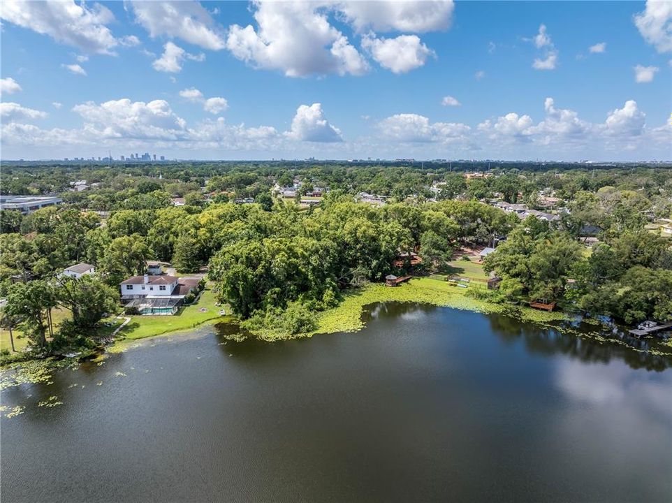 En Venta: $579,900 (2.46 acres)