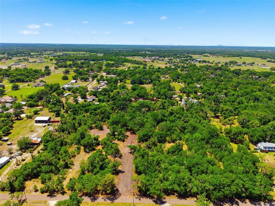 En Venta: $235,000 (1.06 acres)