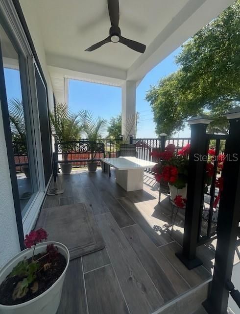 Active With Contract: $450,000 (4 beds, 2 baths, 2388 Square Feet)
