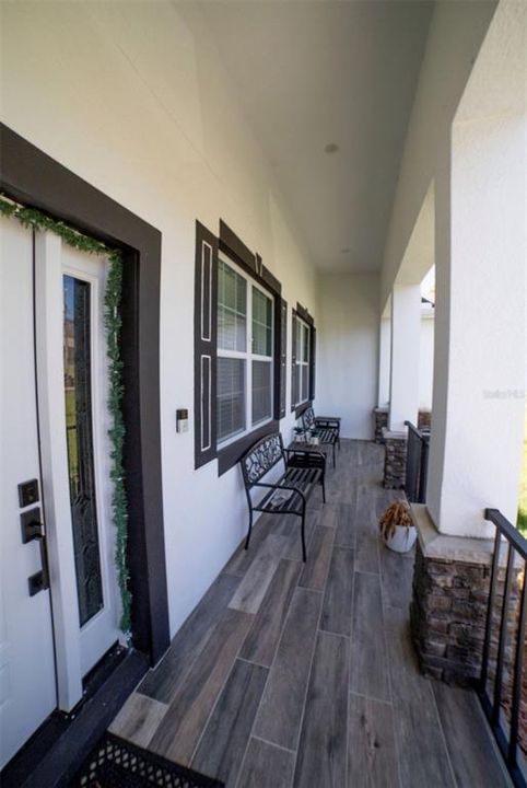 Active With Contract: $450,000 (4 beds, 2 baths, 2388 Square Feet)