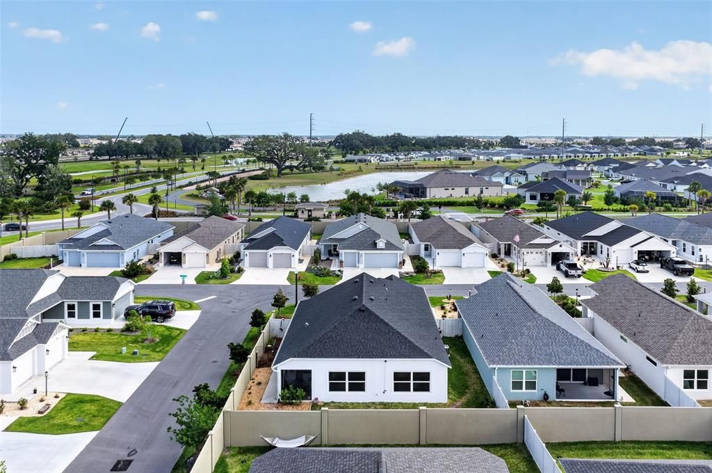 На продажу: $459,000 (3 спален, 2 ванн, 1696 Квадратных фут)