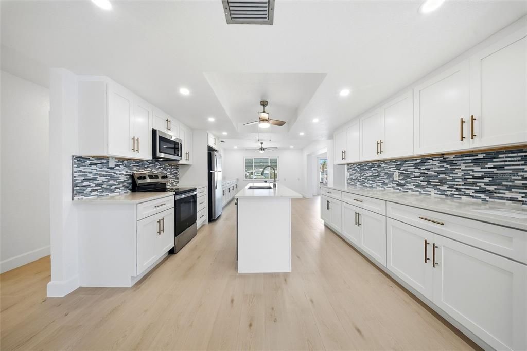 For Sale: $899,000 (3 beds, 2 baths, 2296 Square Feet)