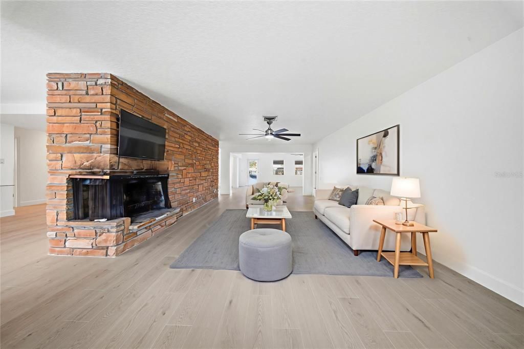 For Sale: $899,000 (3 beds, 2 baths, 2296 Square Feet)