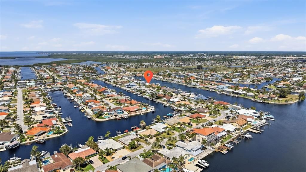 For Sale: $899,000 (3 beds, 2 baths, 2296 Square Feet)