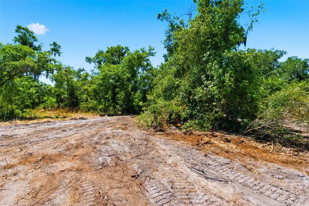 En Venta: $235,000 (1.16 acres)