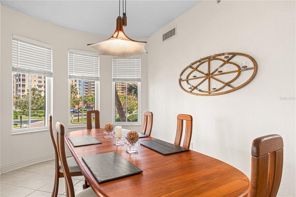 For Rent: $5,000 (3 beds, 2 baths, 2110 Square Feet)