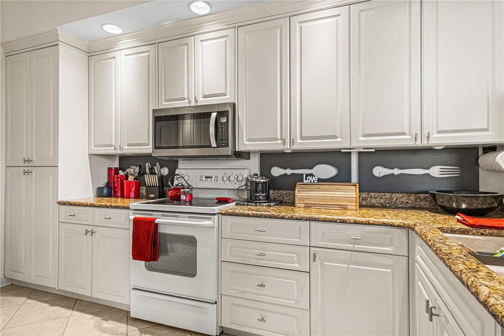 For Rent: $5,000 (3 beds, 2 baths, 2110 Square Feet)