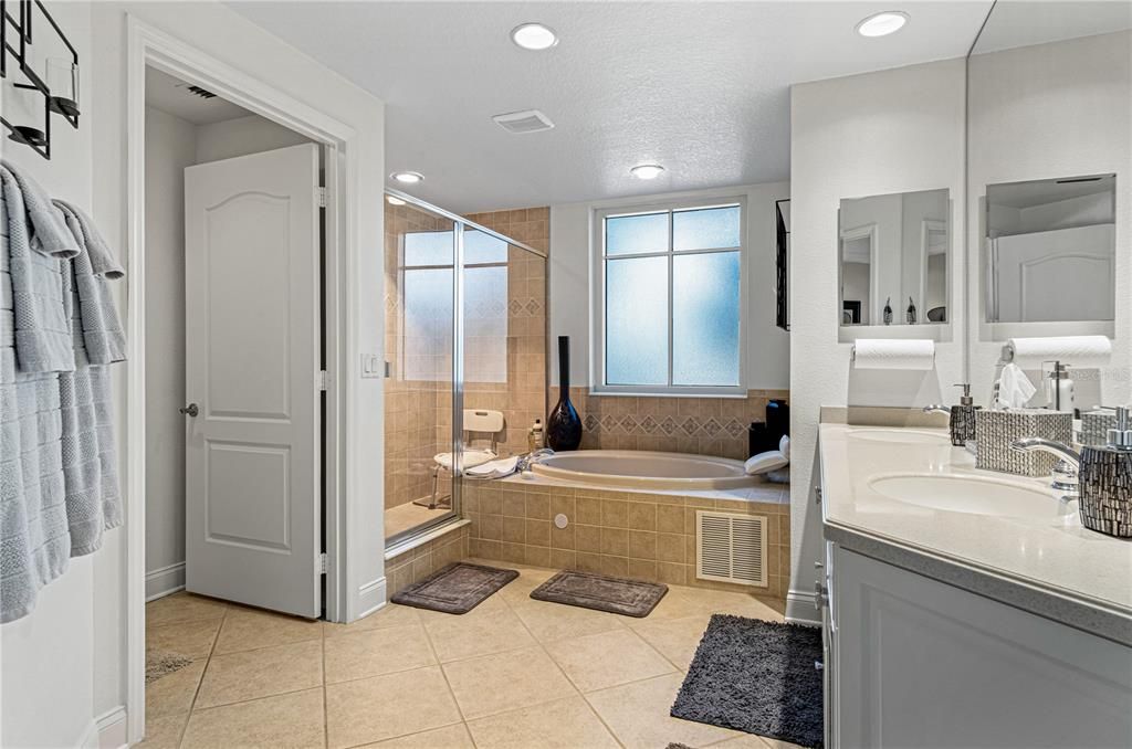 For Rent: $5,000 (3 beds, 2 baths, 2110 Square Feet)