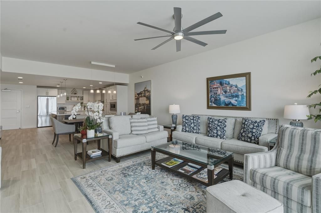 Activo con contrato: $899,000 (2 camas, 2 baños, 1865 Pies cuadrados)