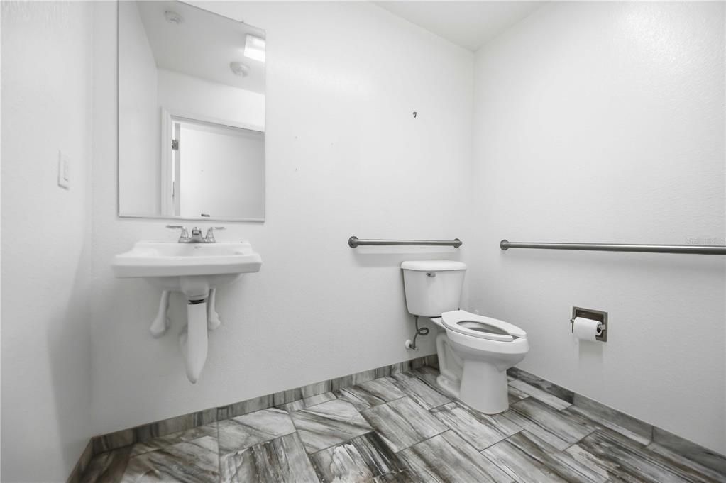 For Sale: $1,100,000 (0 beds, 0 baths, 9164 Square Feet)