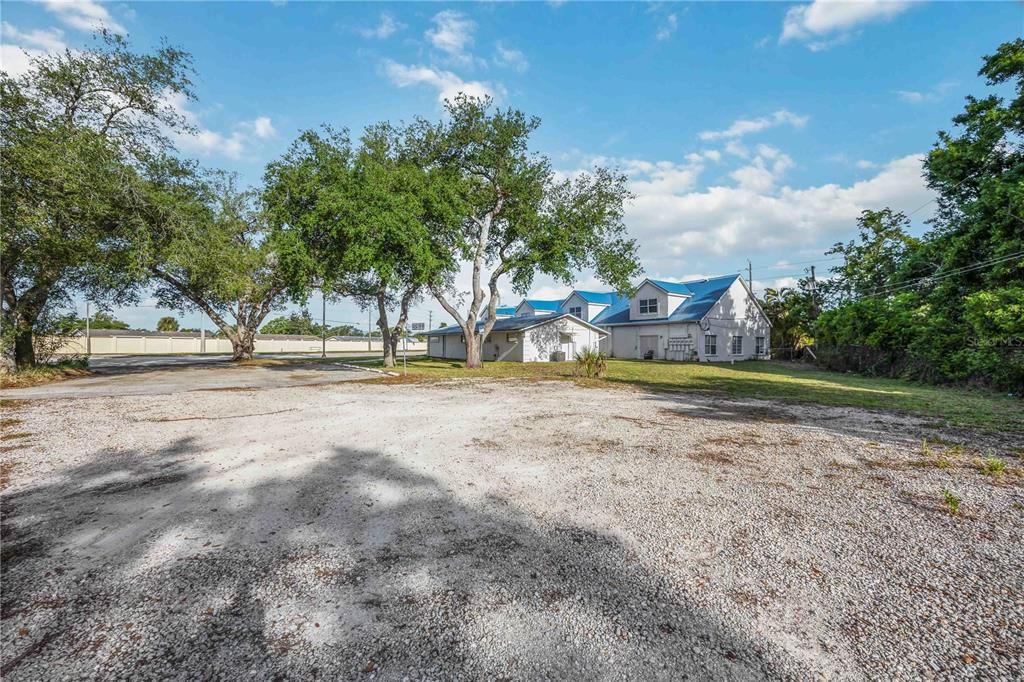 For Sale: $1,100,000 (0 beds, 0 baths, 9164 Square Feet)