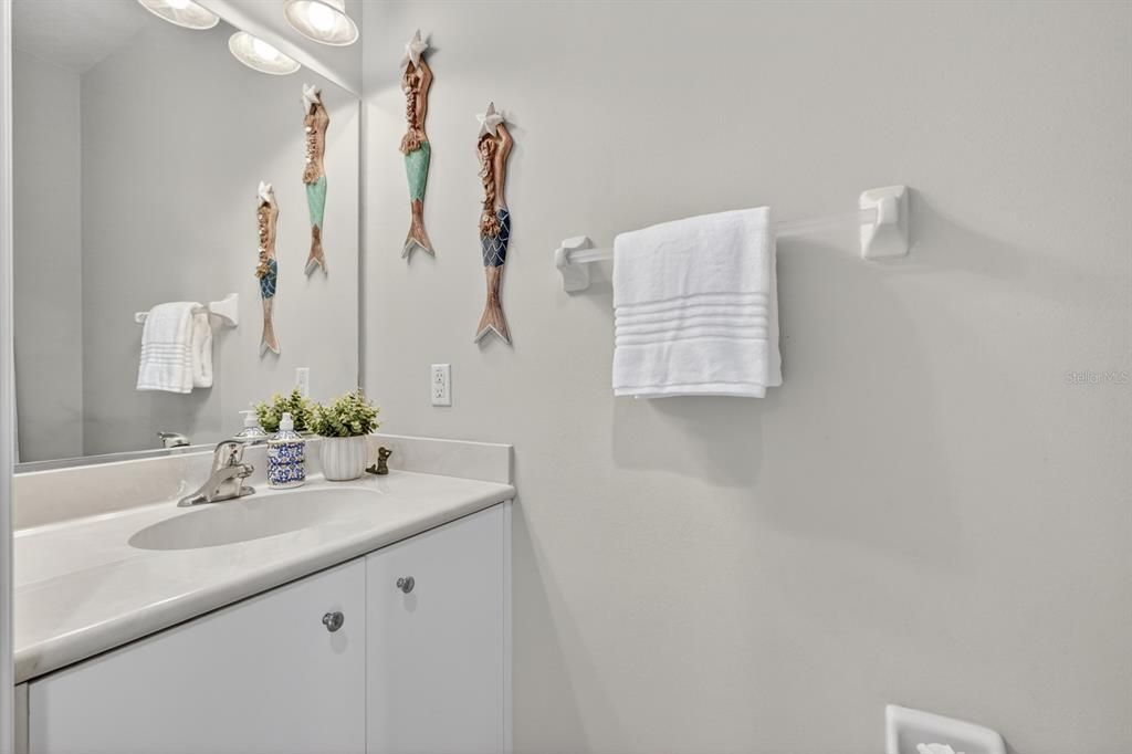 Active With Contract: $369,000 (2 beds, 2 baths, 1875 Square Feet)