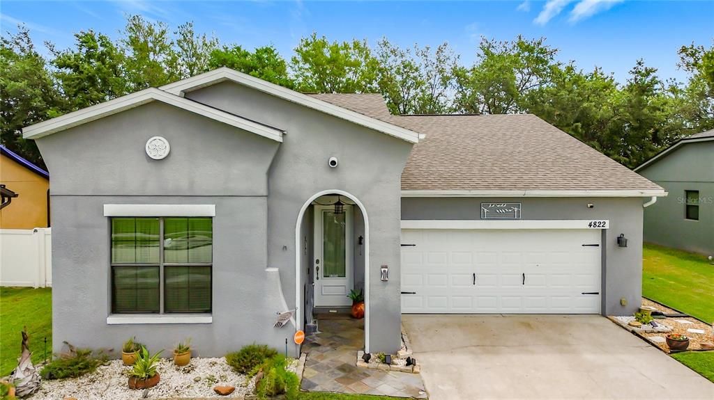 Active With Contract: $345,000 (4 beds, 2 baths, 1702 Square Feet)