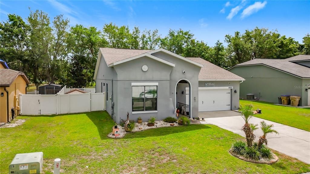 Active With Contract: $345,000 (4 beds, 2 baths, 1702 Square Feet)