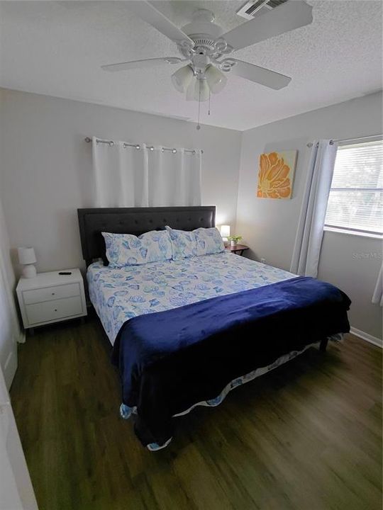 For Rent: $2,600 (2 beds, 2 baths, 1049 Square Feet)