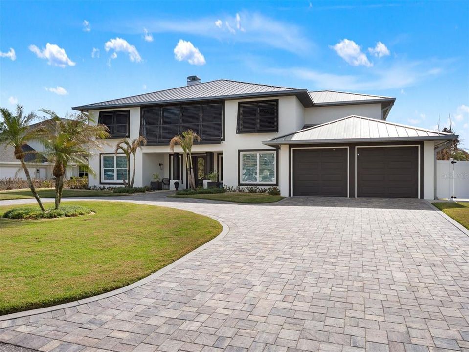 На продажу: $5,499,000 (4 спален, 3 ванн, 4226 Квадратных фут)
