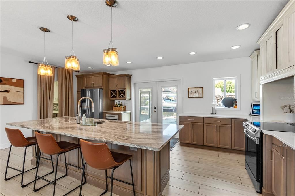 For Sale: $649,000 (5 beds, 2 baths, 2344 Square Feet)