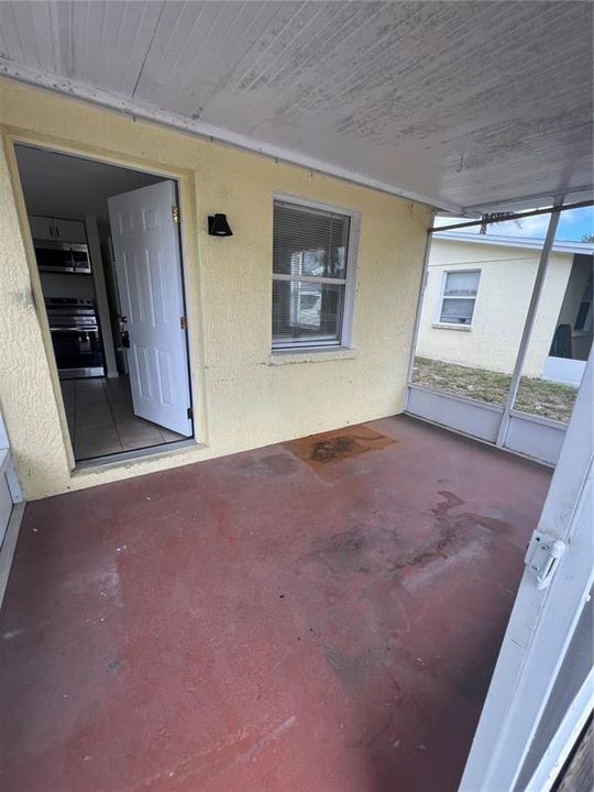 For Rent: $1,325 (1 beds, 1 baths, 650 Square Feet)