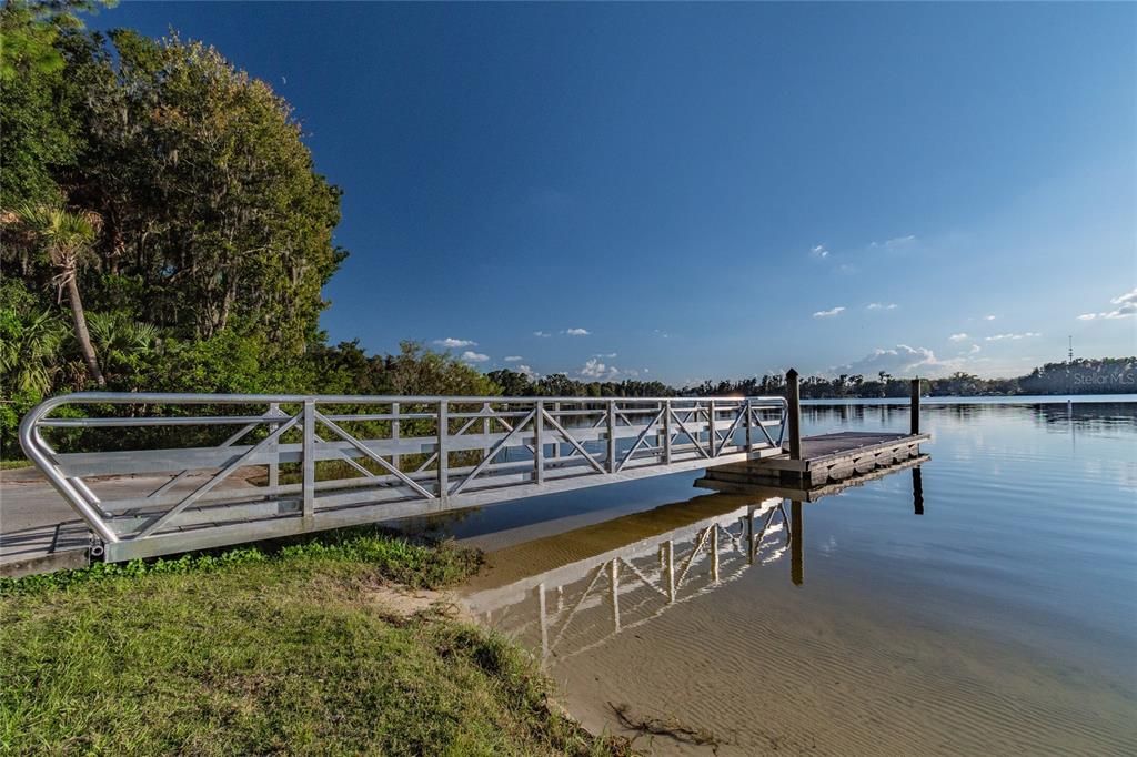 En Venta: $46,000 (0.96 acres)