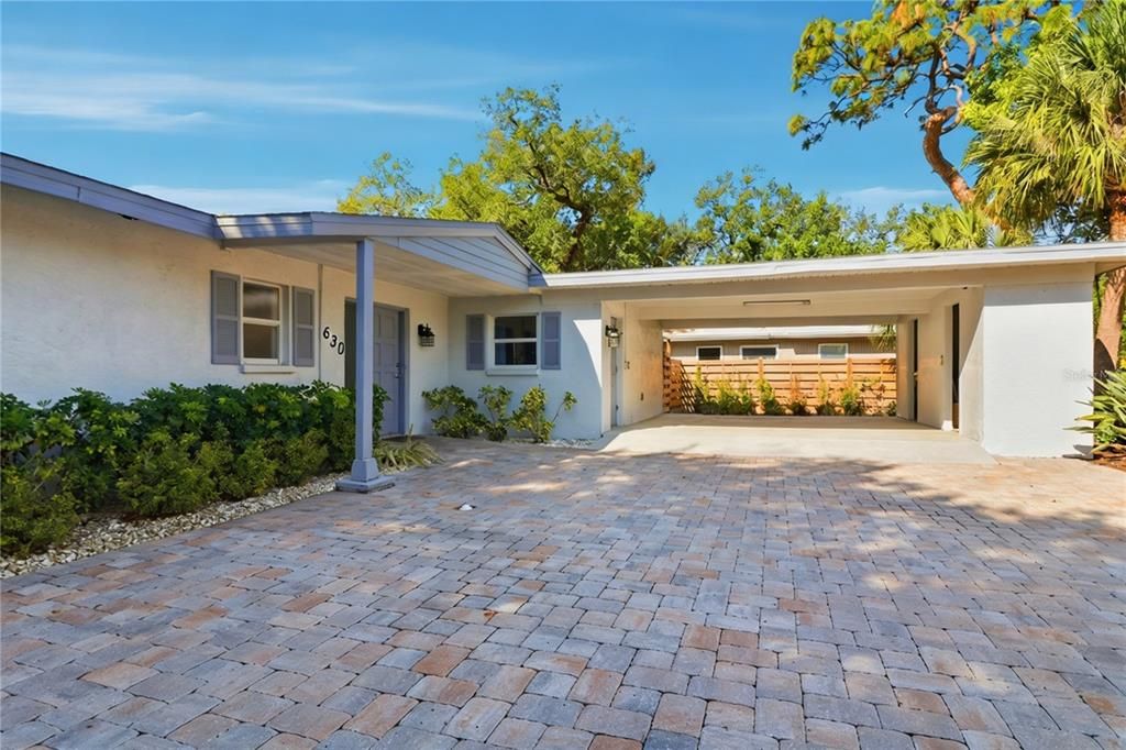 En Venta: $824,500 (3 camas, 2 baños, 1897 Pies cuadrados)