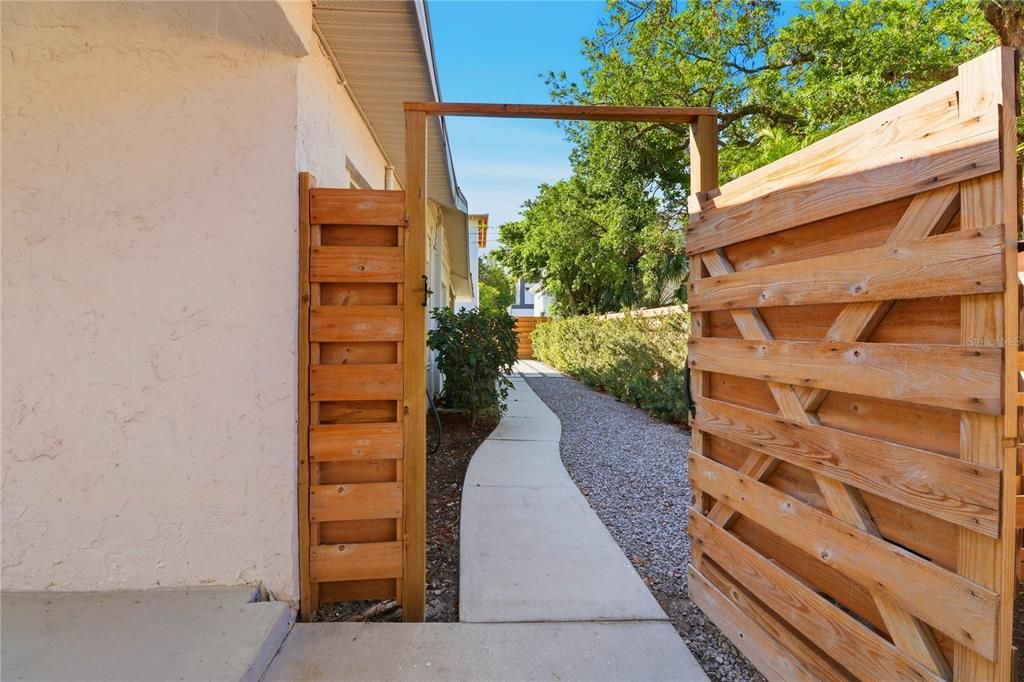 En Venta: $824,500 (3 camas, 2 baños, 1897 Pies cuadrados)