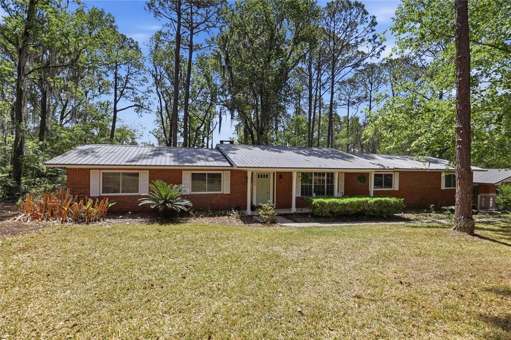 Active With Contract: $397,000 (3 beds, 2 baths, 1892 Square Feet)
