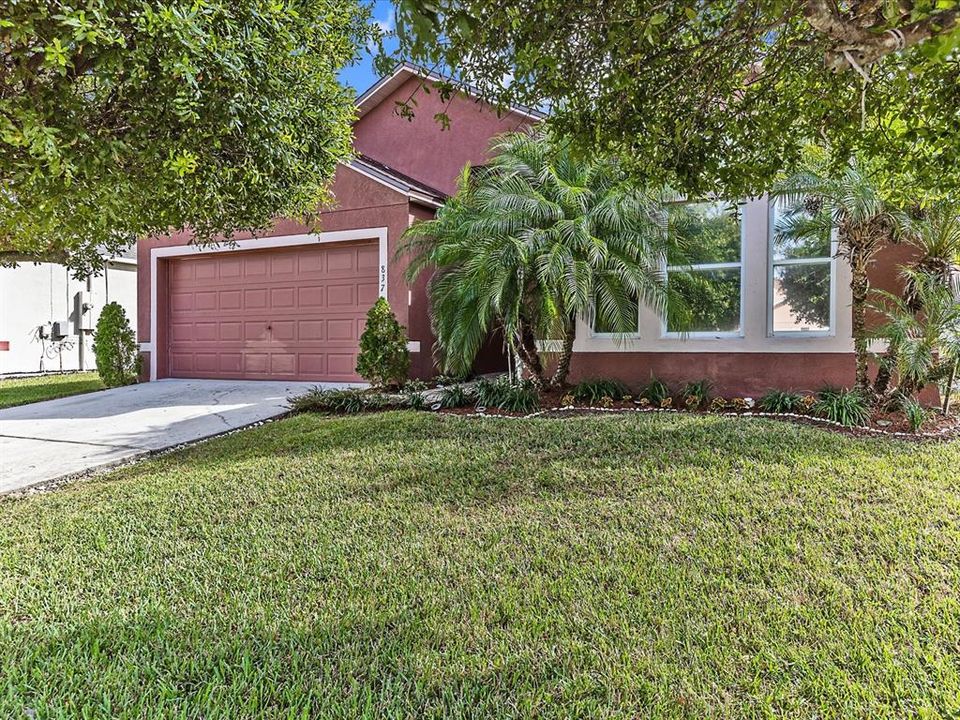 Под контрактом: $450,000 (3 спален, 2 ванн, 1874 Квадратных фут)