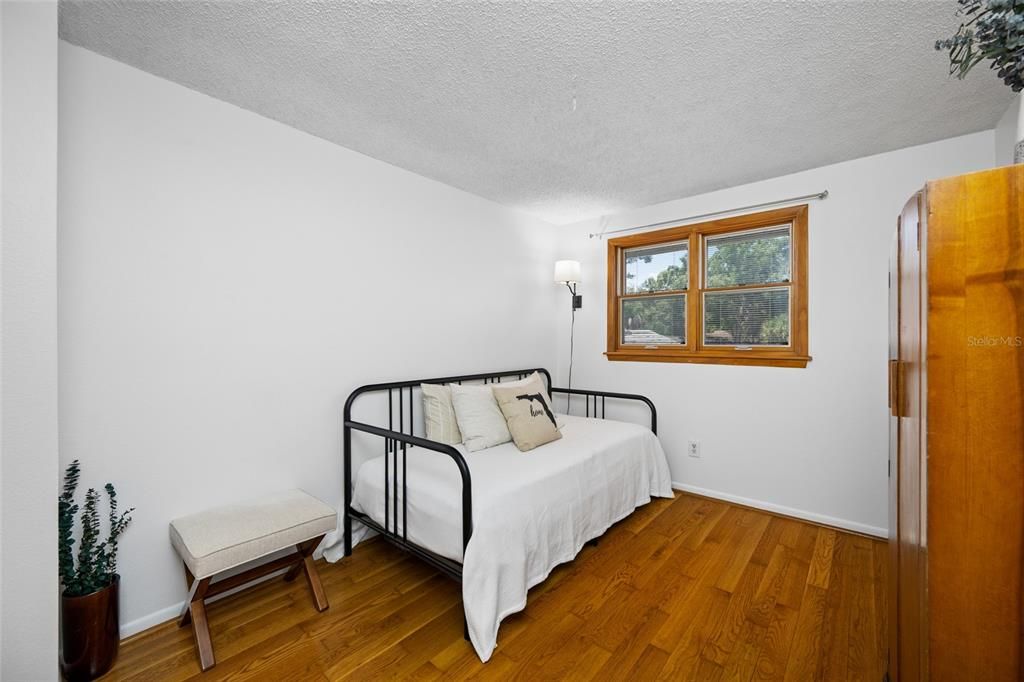 For Sale: $394,900 (4 beds, 2 baths, 1806 Square Feet)