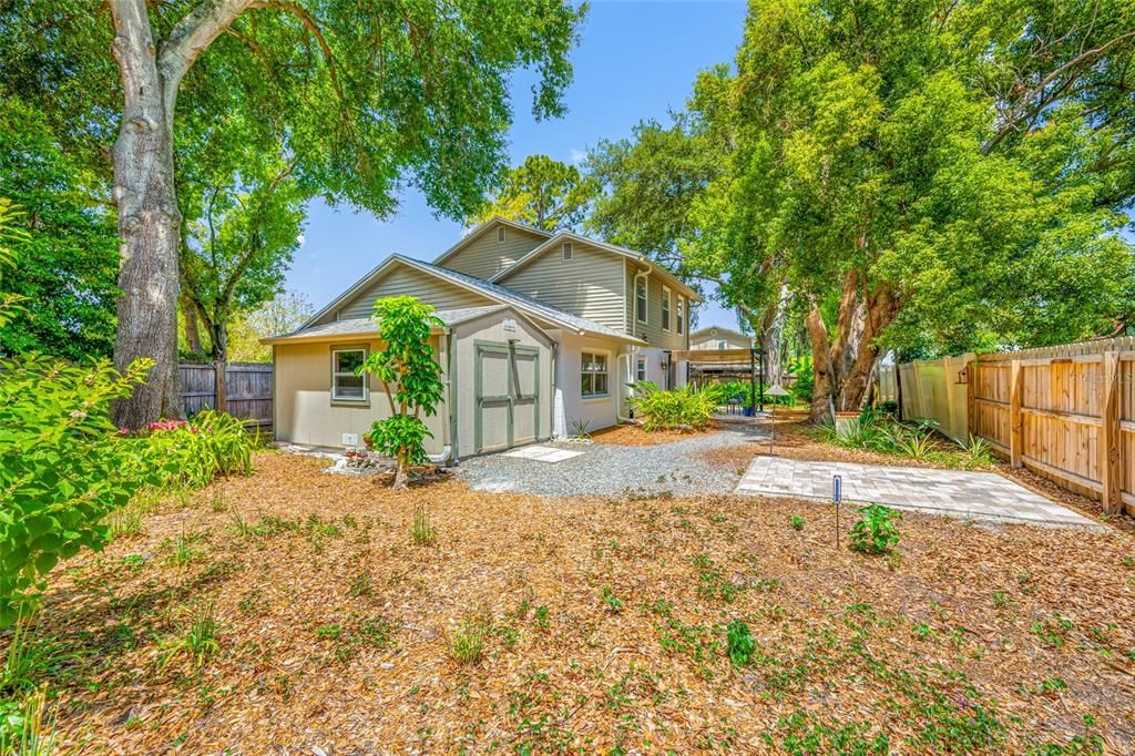 For Sale: $394,900 (4 beds, 2 baths, 1806 Square Feet)