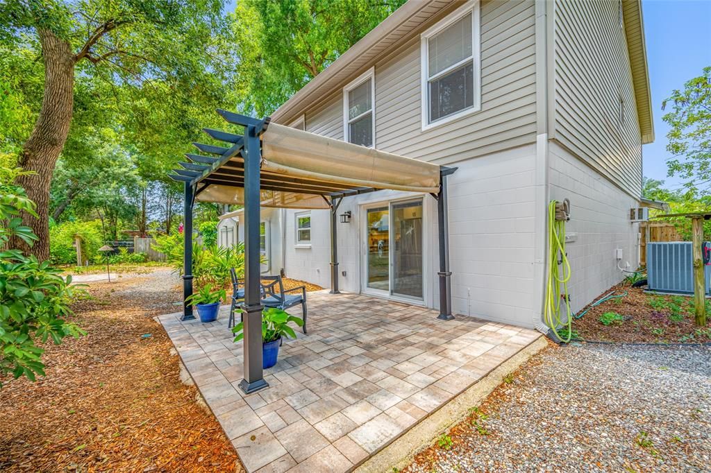 For Sale: $394,900 (4 beds, 2 baths, 1806 Square Feet)