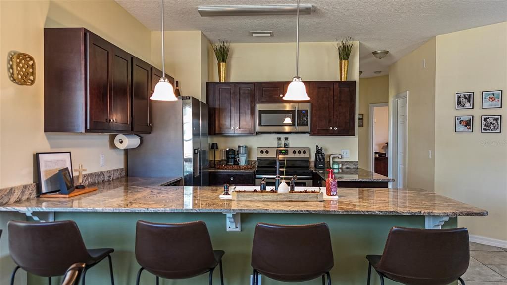 For Sale: $245,000 (3 beds, 2 baths, 1200 Square Feet)