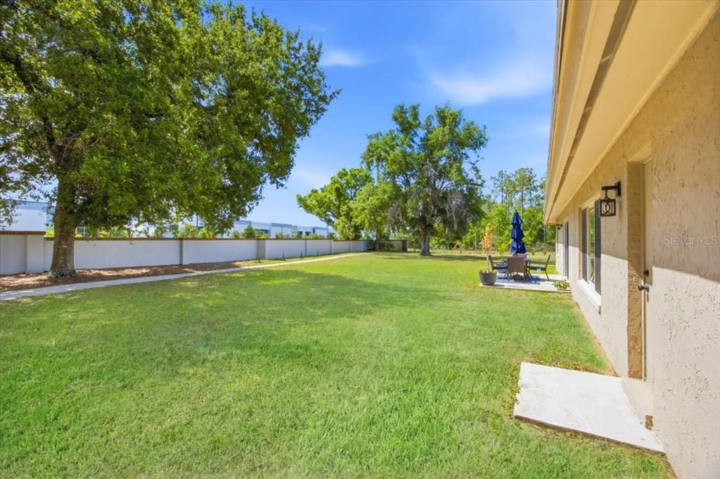 Active With Contract: $374,999 (3 beds, 2 baths, 1535 Square Feet)