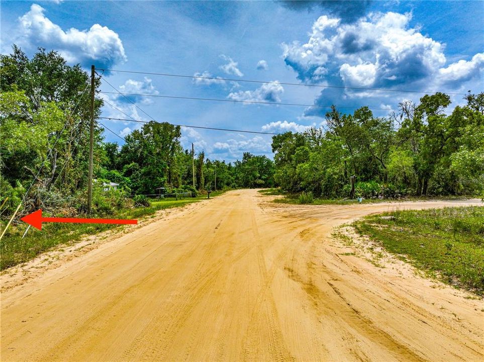 На продажу: $9,500 (0.22 acres)