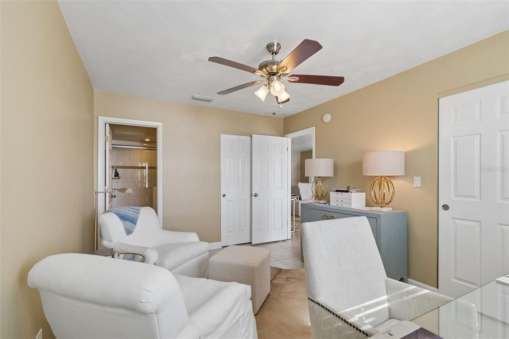For Sale: $4,199,000 (13 beds, 0 baths, 5932 Square Feet)