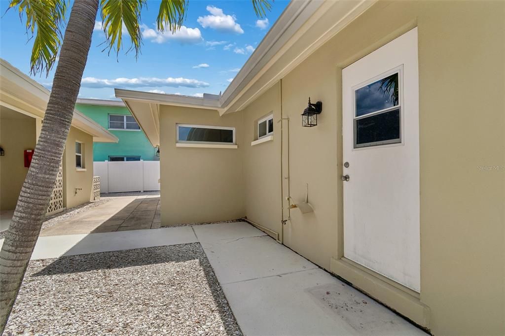 For Sale: $4,199,000 (13 beds, 0 baths, 5932 Square Feet)